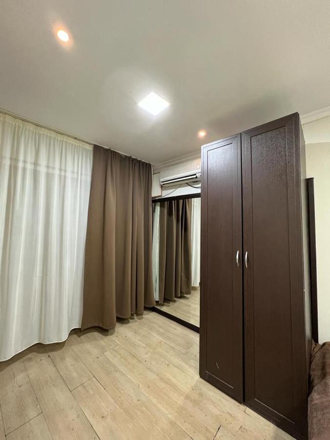 Elno Hotel Tbilisi Exterior photo