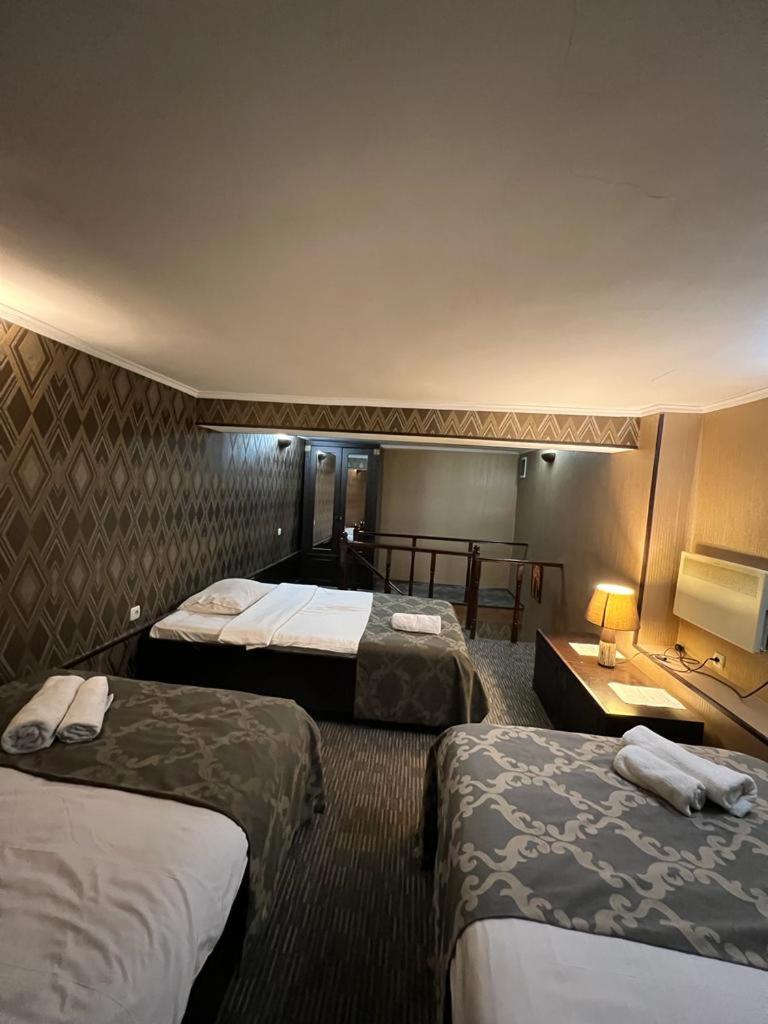 Elno Hotel Tbilisi Exterior photo
